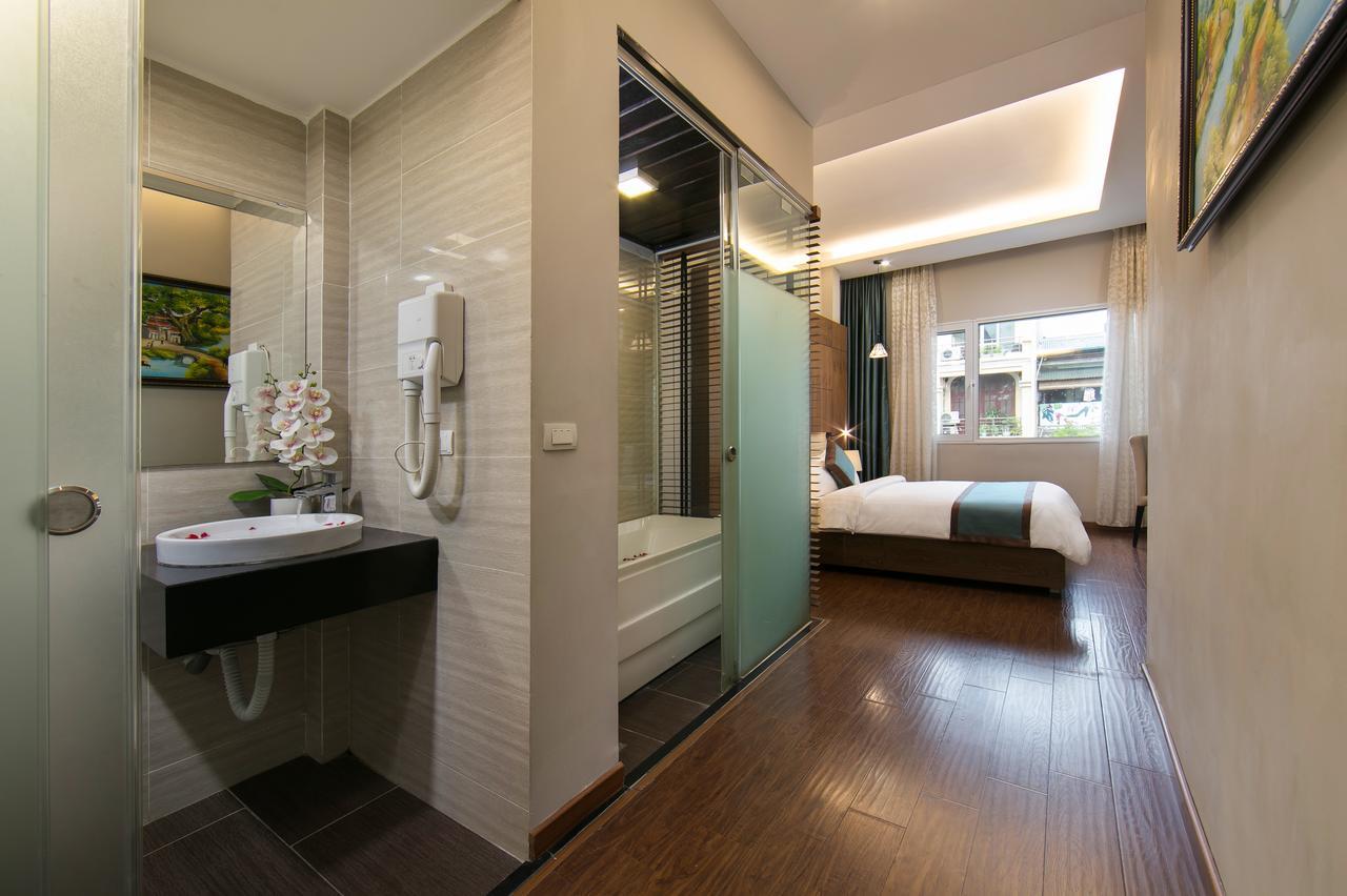 Family Suite,1213245247:JPEG